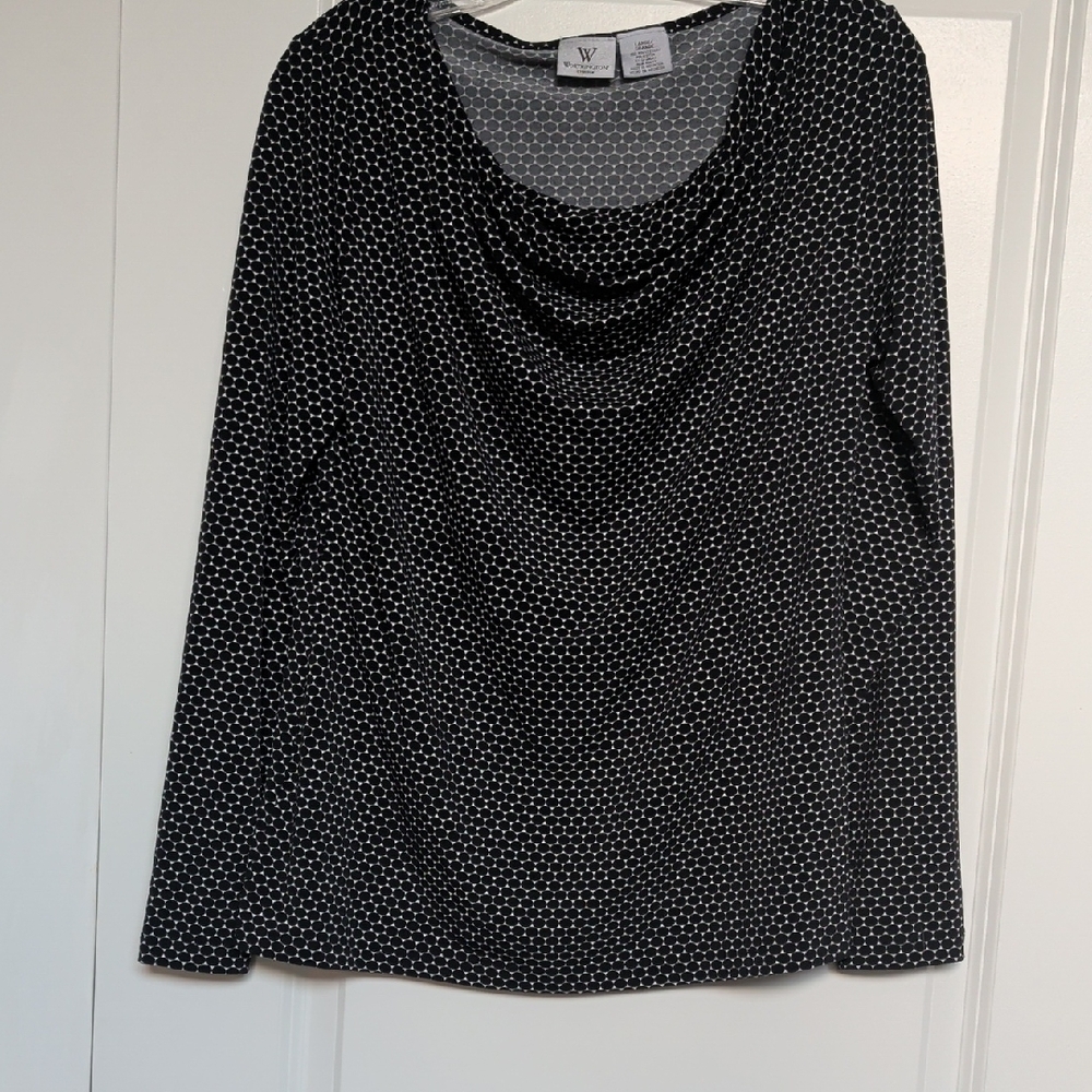 Worthington Black and Gray Geometric Top